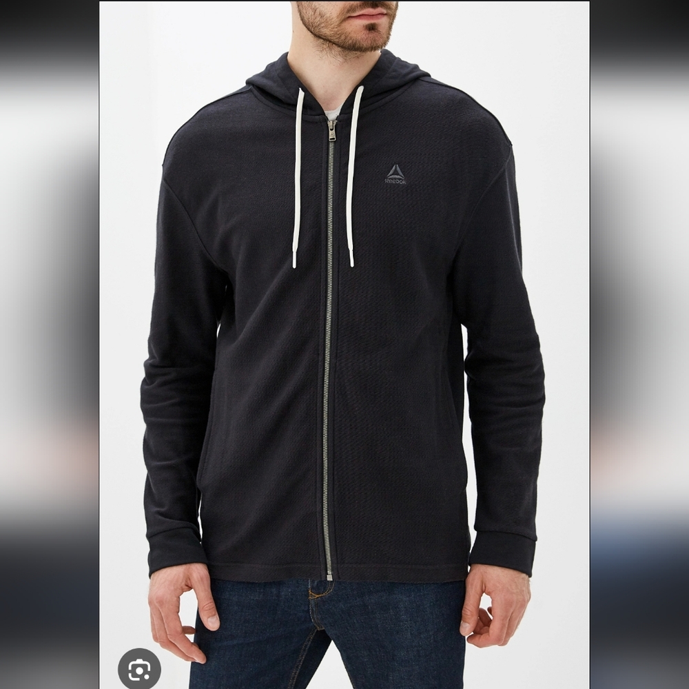 2/$30 ✨Reebok Textured Zip Up Hoodie